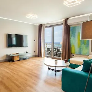  Apartment Minimal Loft Art With Sea View Over Harbour Griechenland