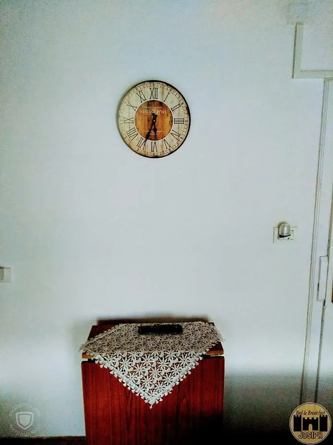 Bed & Breakfast Josiph 베라트 0*,  알바니아